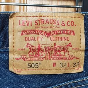Vintage Levis 505 jeans